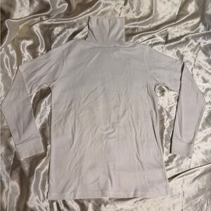 Elegant Men's White Turtleneck Sweater